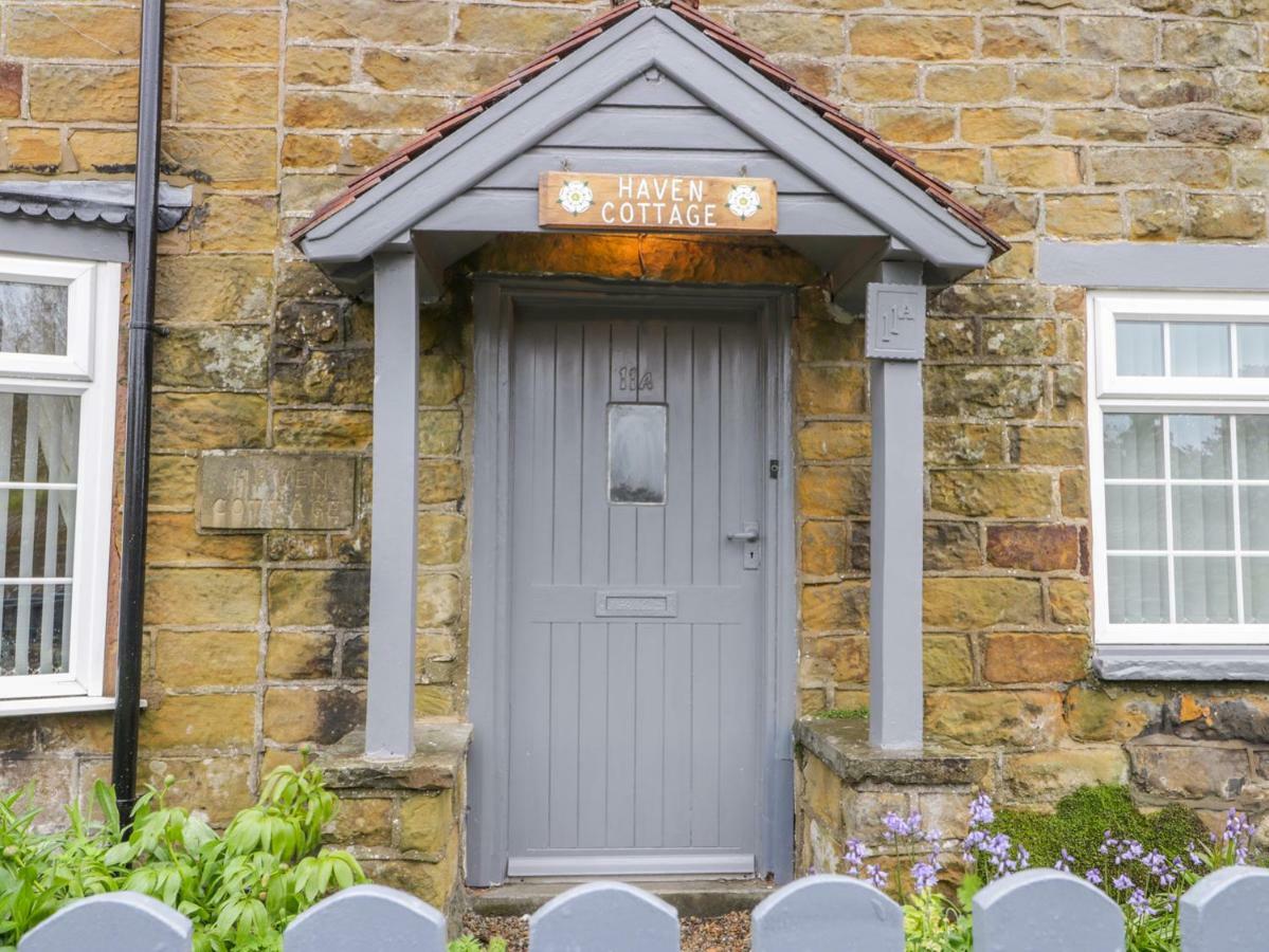 11A High Street Villa Scarborough Luaran gambar