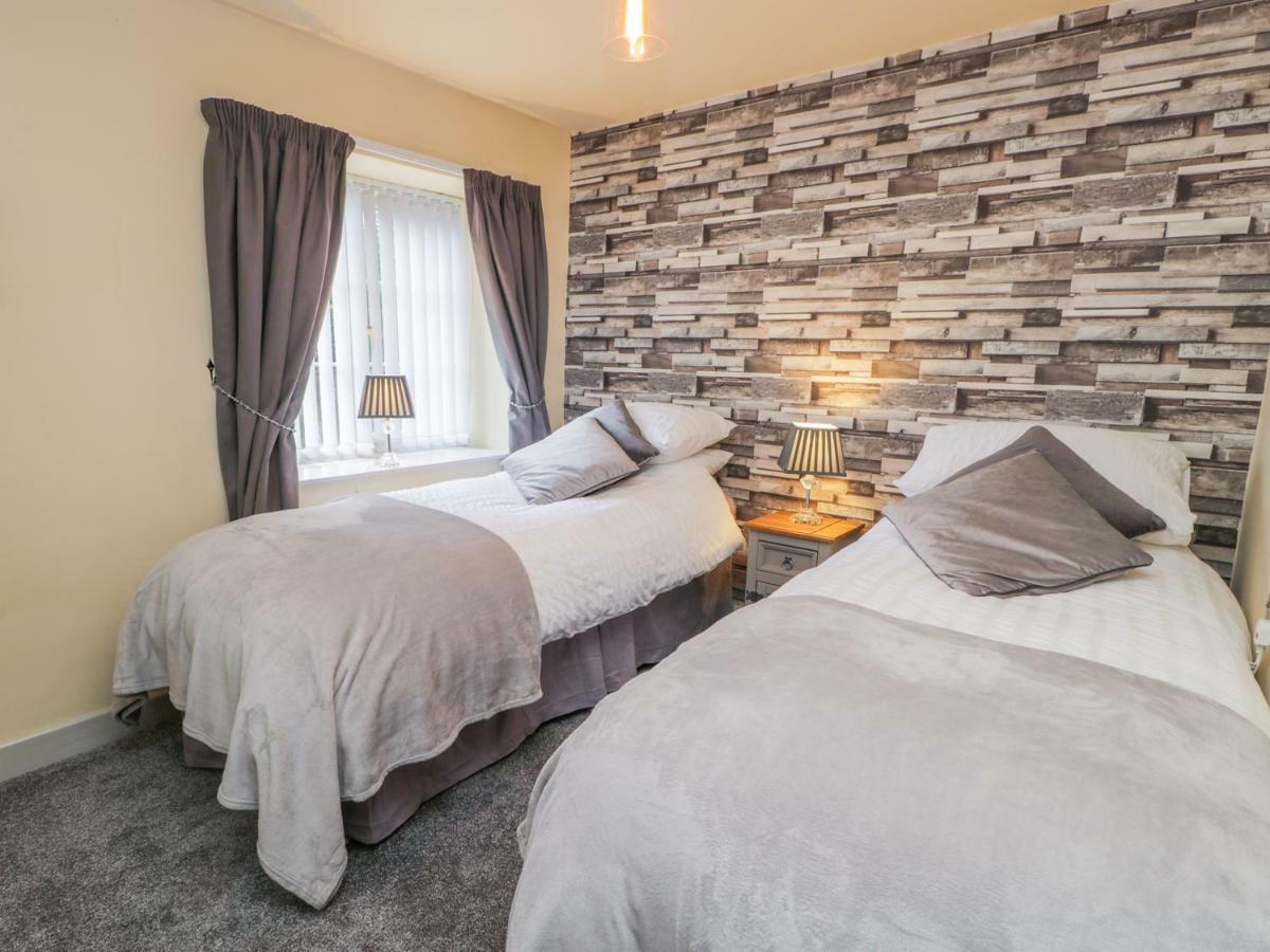 11A High Street Villa Scarborough Luaran gambar
